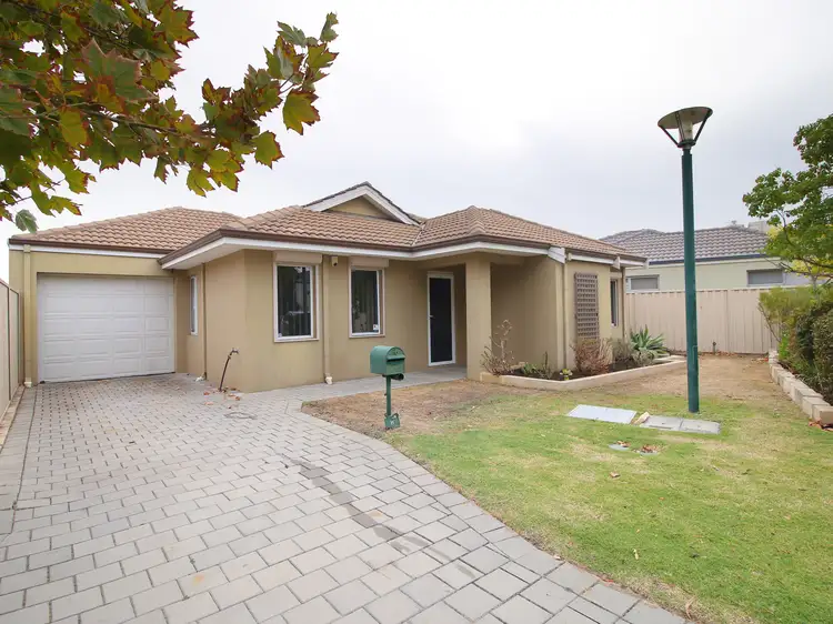 35 Merian Close, Bentley WA 6102