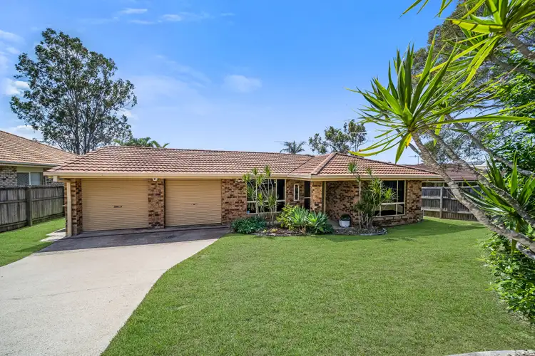 19 Sandra Ann Drive, Edens Landing QLD 4207