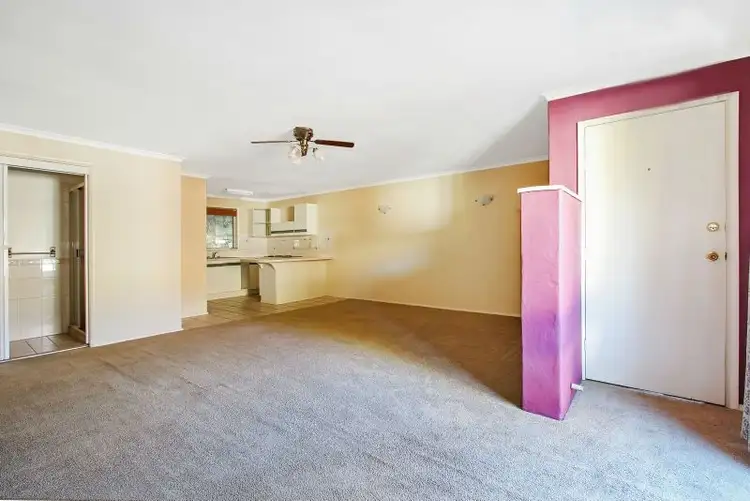 Fourth view of Homely unit listing, 2/433 Kaitlers Road, Lavington NSW 2641