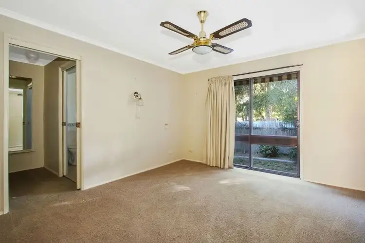 Fifth view of Homely unit listing, 2/433 Kaitlers Road, Lavington NSW 2641