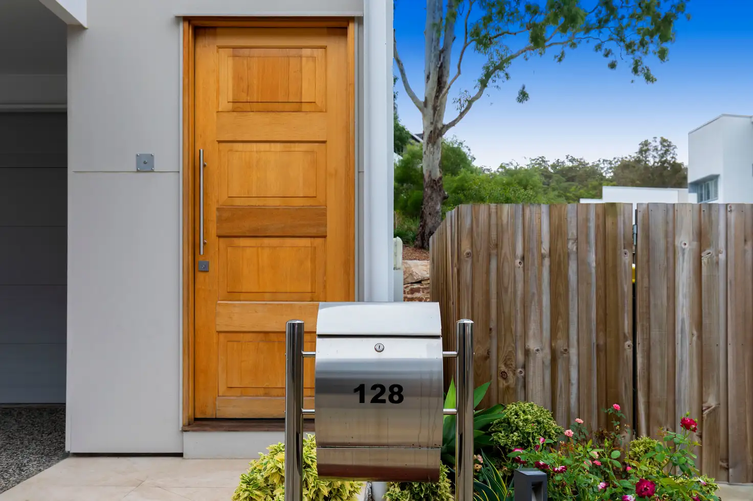Main view of Homely townhouse listing, 128/390 Simpsons Road, Bardon QLD 4065