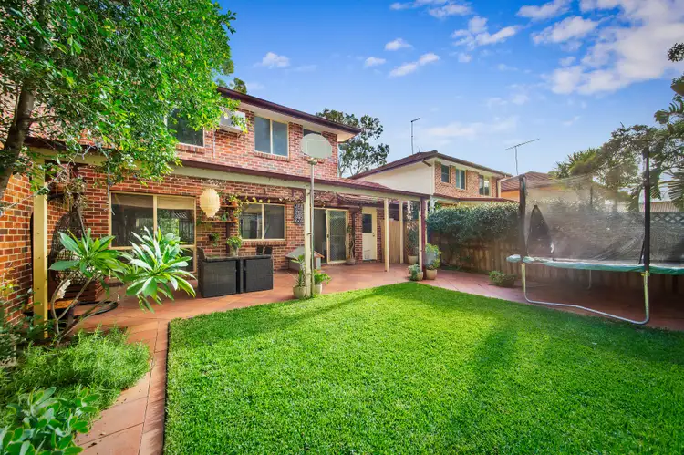 3/14 Hilloak Way, Menai NSW 2234