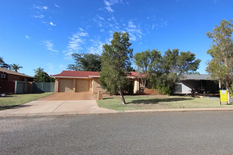4 Church Way, Baynton WA 6714