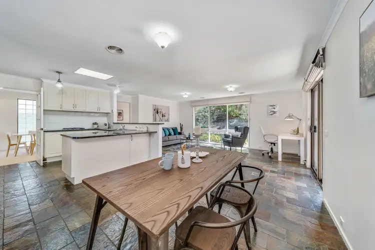 Fifth view of Homely house listing, 32 Balfour Crescent, Wanniassa ACT 2903