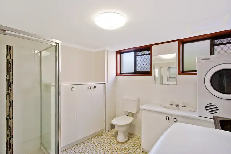 Seventh view of Homely unit listing, 2/12 Rosewood Avenue, Broadbeach QLD 4218