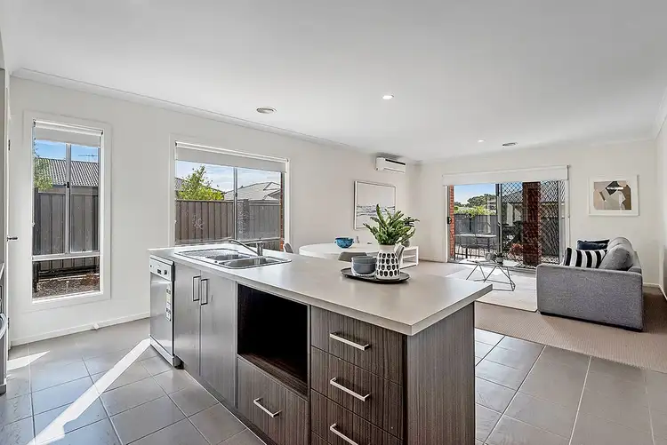Fifth view of Homely house listing, 24 Domain Way, Craigieburn VIC 3064