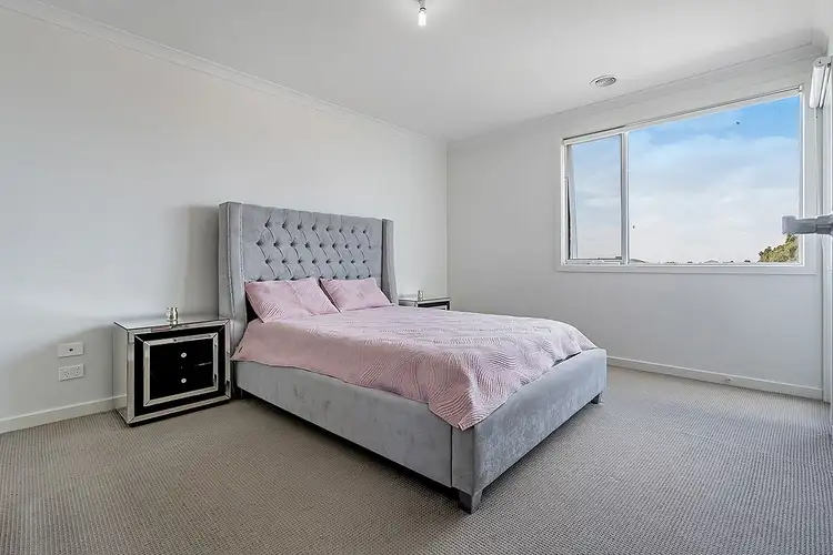 Fifth view of Homely house listing, 3/33 Kirkstead Grove, Craigieburn VIC 3064