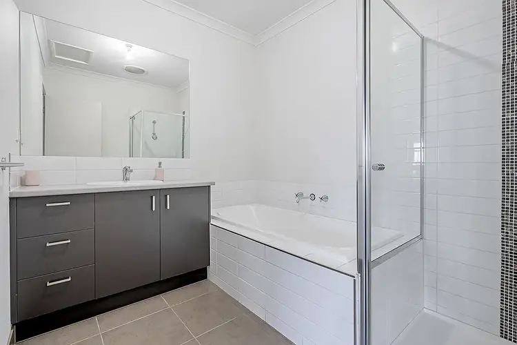 Seventh view of Homely house listing, 3/33 Kirkstead Grove, Craigieburn VIC 3064