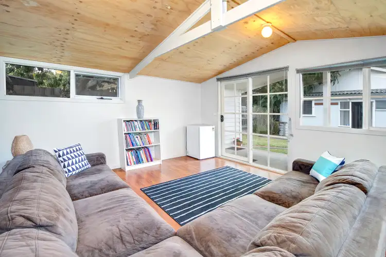 55 Fourth Avenue, Rosebud VIC 3939