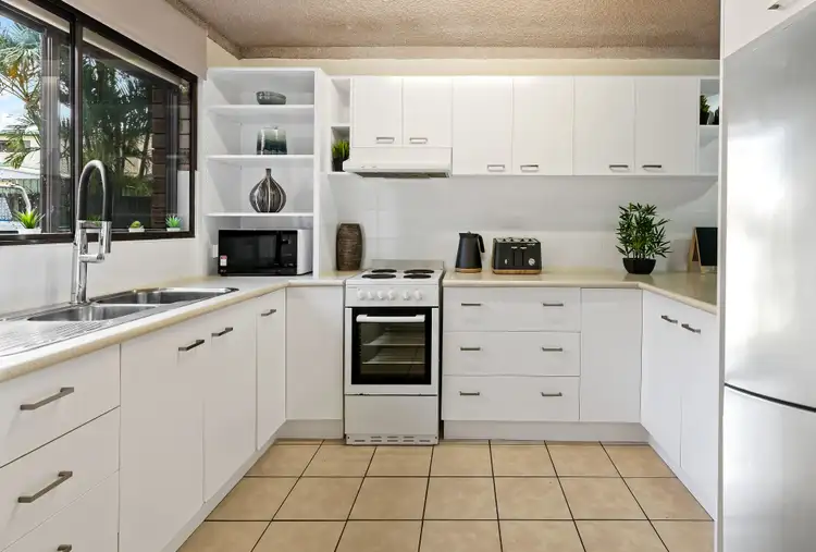 Third view of Homely unit listing, 4/33 Walan Street, Mooloolaba QLD 4557