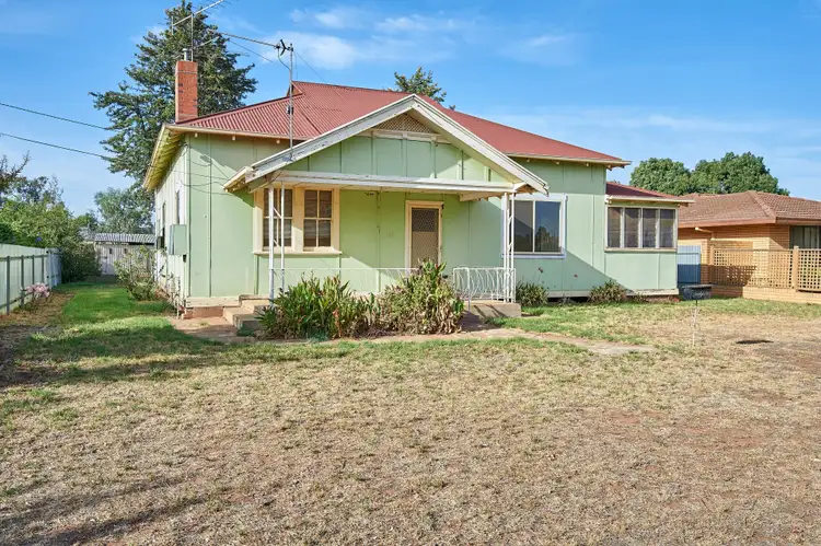 63 Langham Street, Ganmain NSW 2702