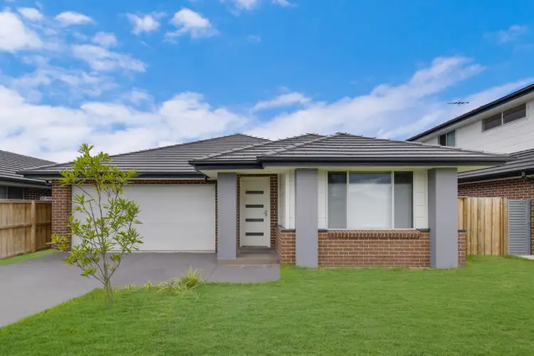 7 Wheatley Drive, Airds NSW 2560
