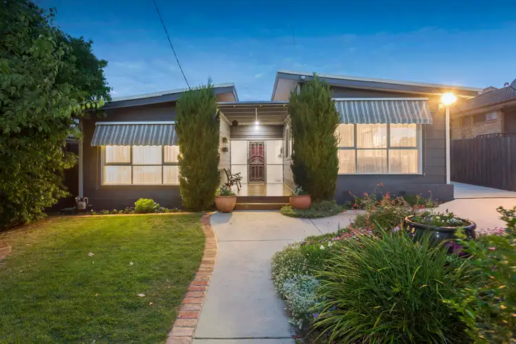 17 Swift Street, Frankston VIC 3199