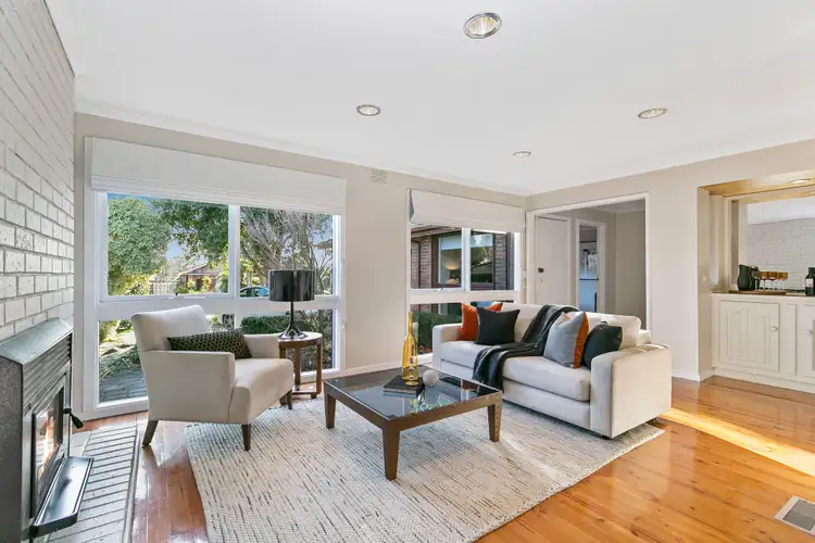 Second view of Homely house listing, 9 Finisterre Court, Frankston VIC 3199