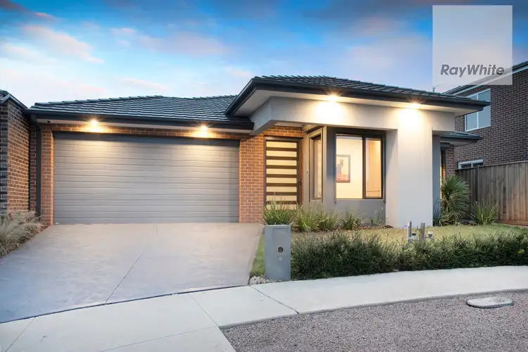 Second view of Homely house listing, 5 Christine Court, Greenvale VIC 3059