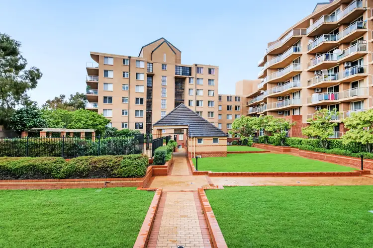 111/2 Macquarie Road, Auburn NSW 2144