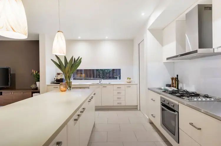 Seventh view of Homely house listing, 8 Gresswell Road, Macleod VIC 3085