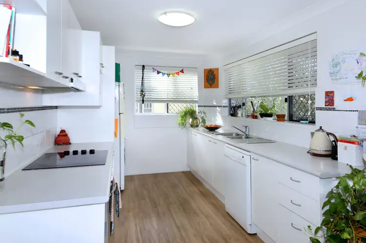 Second view of Homely unit listing, Unit 1/7 Mahia Terrace, Kings Beach QLD 4551