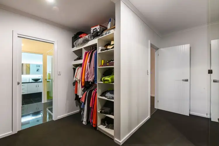Fifth view of Homely house listing, 6 Mountain Court, Mount Gambier SA 5290