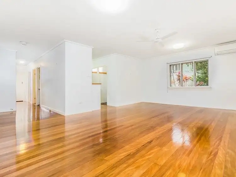 Second view of Homely house listing, 16 Croxley Street, Upper Mount Gravatt QLD 4122