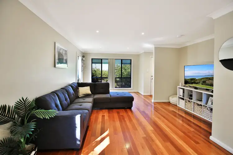 Main view of Homely unit listing, 3/110 Belinda Street, Gerringong NSW 2534