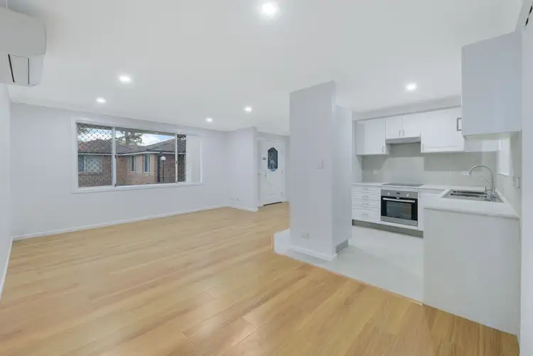Fifth view of Homely villa listing, 4/4 Sitella Place, Ingleburn NSW 2565