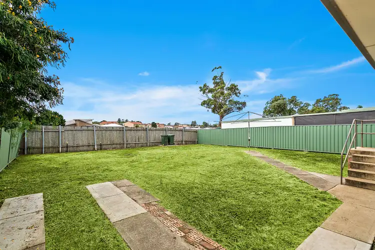 Seventh view of Homely house listing, 33 Girraween Avenue, Lake Illawarra NSW 2528