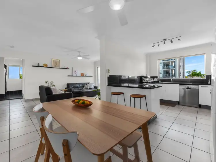 Sixth view of Homely unit listing, 9/8 Regina Street, Greenslopes QLD 4120