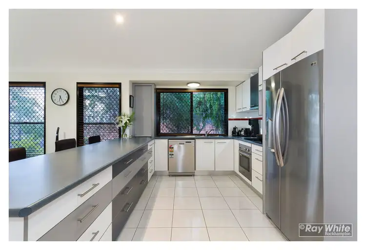 Fifth view of Homely house listing, 3 Hodda Drive, Kawana QLD 4701