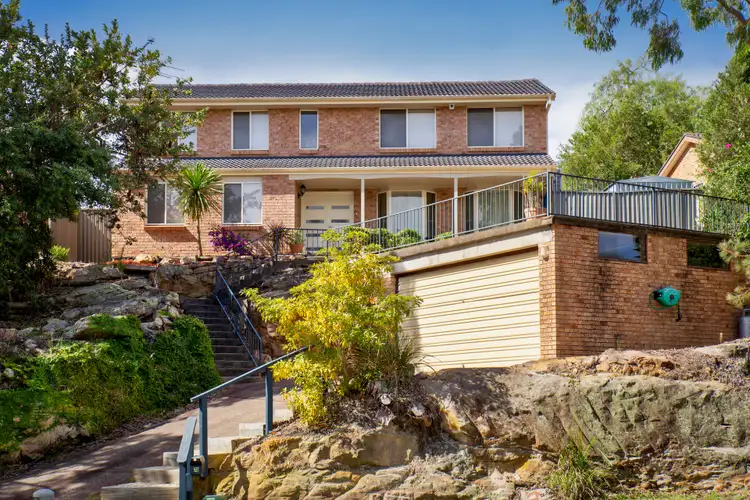 32 Hall Drive, Menai NSW 2234