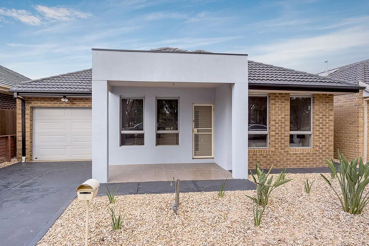 Main view of Homely house listing, 4 Wren Lane, Craigieburn VIC 3064