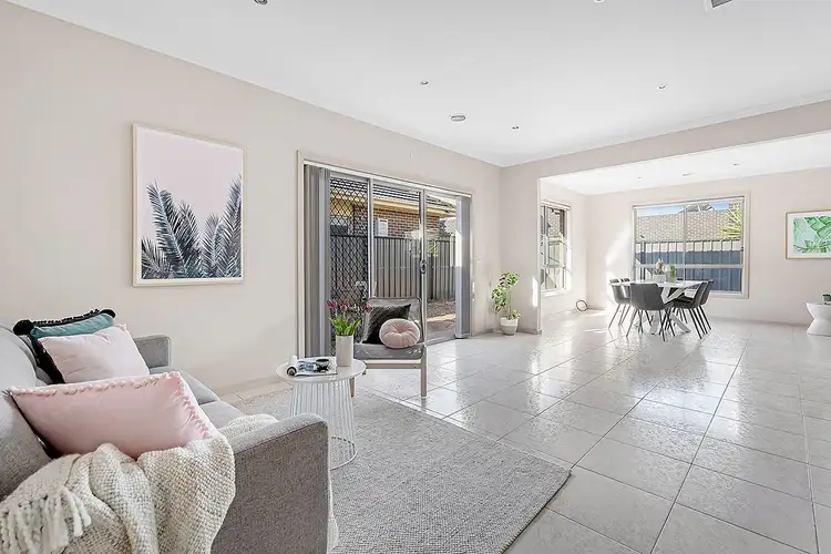 Fifth view of Homely house listing, 4 Wren Lane, Craigieburn VIC 3064