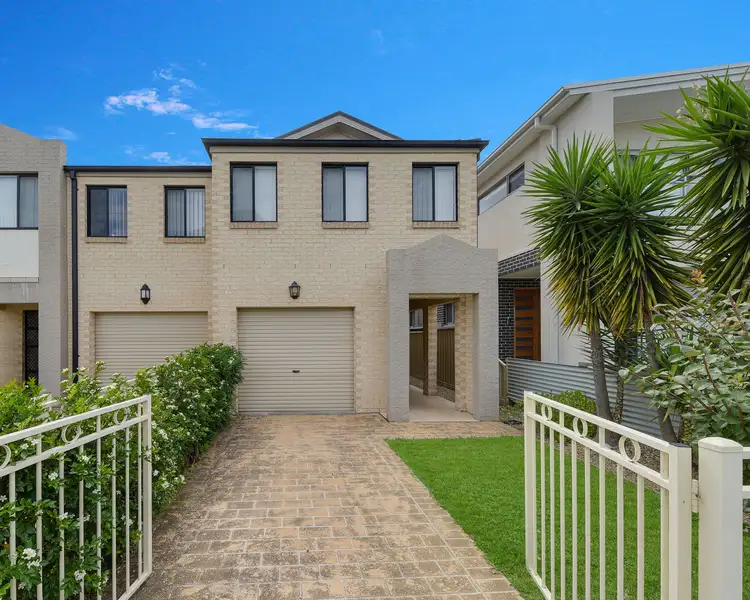 96B Oxford Road, Ingleburn NSW 2565