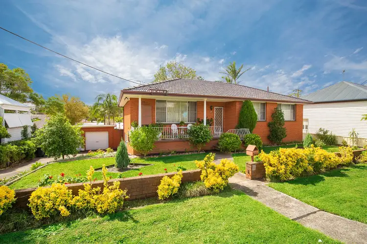 144 Young Road, Lambton NSW 2299