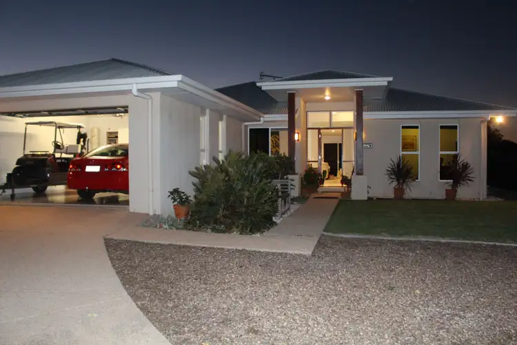 Third view of Homely house listing, 4 Archer Court, Southside QLD 4570