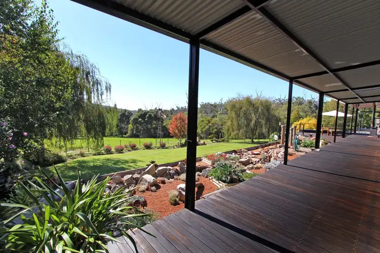 2 Flower Way, Denmark WA 6333