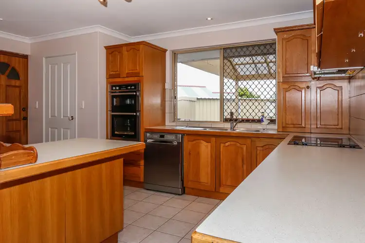 Fifth view of Homely house listing, 39 Rawlinna Heights, Ballajura WA 6066
