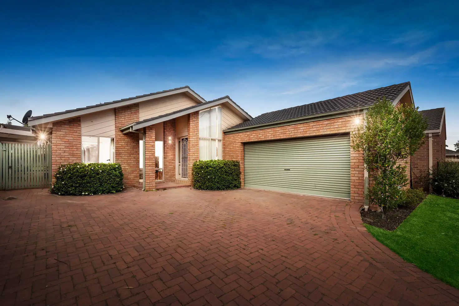 Main view of Homely house listing, 8 Jackie Close, Rowville VIC 3178