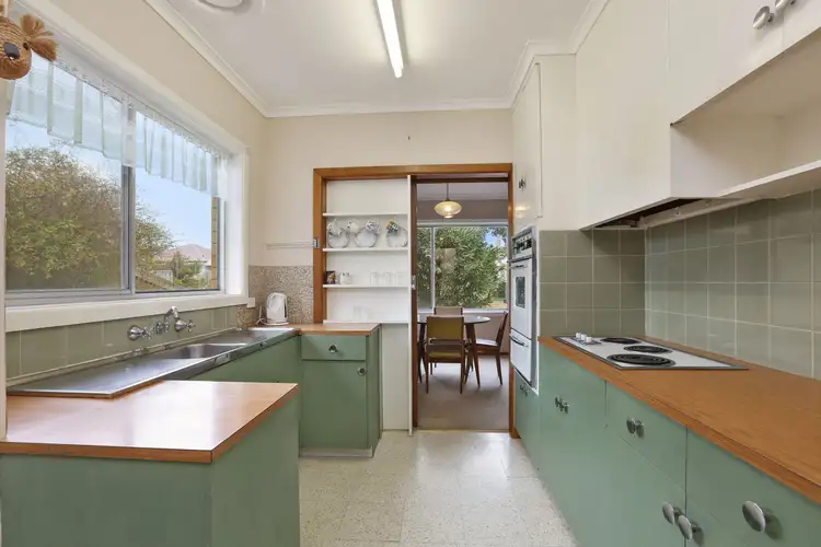 Fifth view of Homely house listing, 9 Sheridan Street, Hamlyn Heights VIC 3215