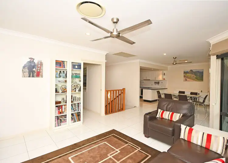 Seventh view of Homely unit listing, 2/580 Esplanade, Urangan QLD 4655