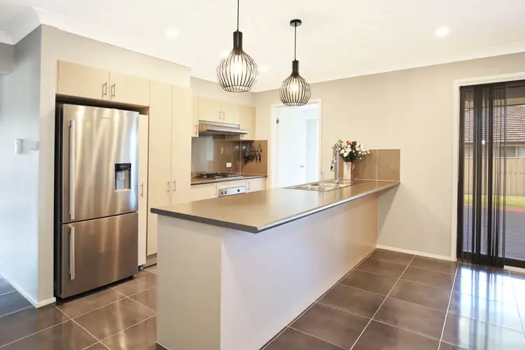 44 Blue Bell Way, Worrigee NSW 2540