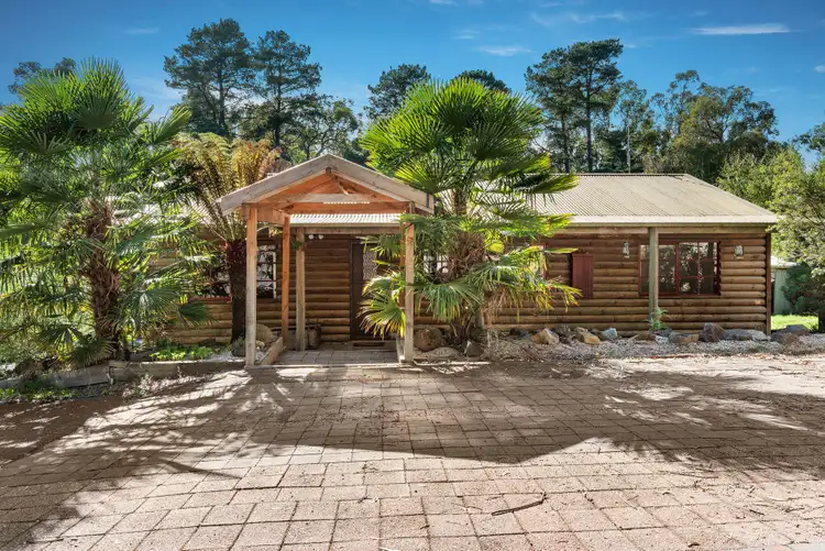 36 Spring Street, Mount Evelyn VIC 3796