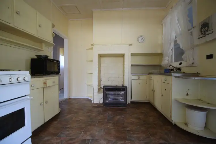 Fifth view of Homely house listing, 33 Mate Street, Tumbarumba NSW 2653