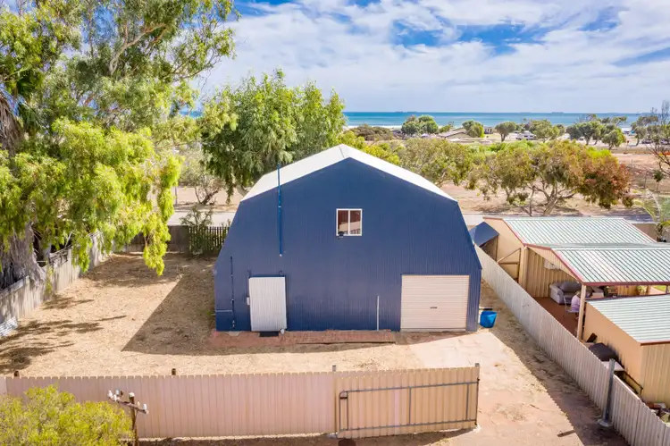 11 Centaur Road, Sunset Beach WA 6530