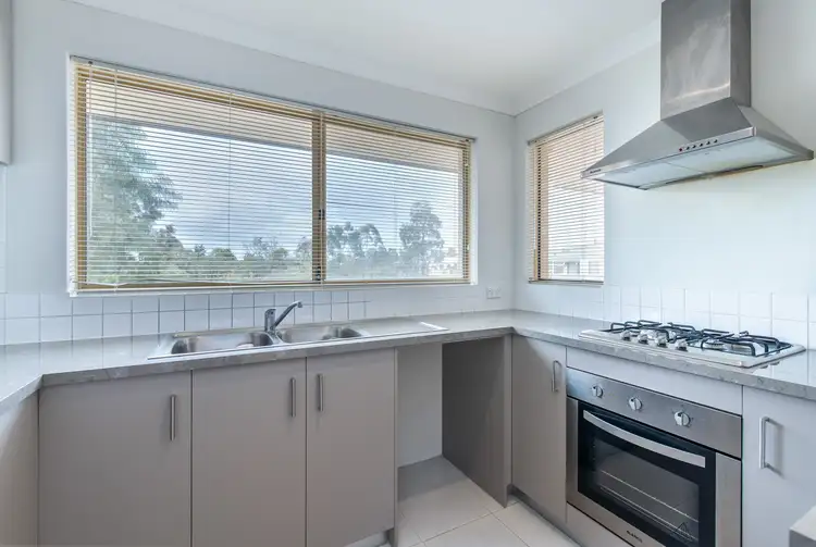 Fifth view of Homely house listing, 11/18 Oligantha Elbow, Banksia Grove WA 6031
