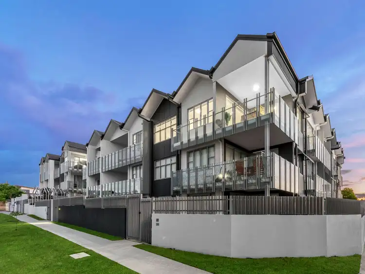 310/45 Shakespeare Street, Coorparoo QLD 4151