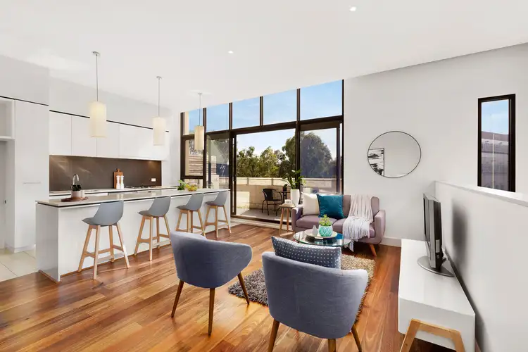 18/125 Main Drive, Macleod VIC 3085