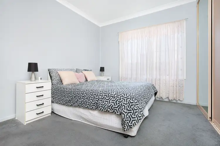 Fifth view of Homely villa listing, 1/5 Albert Street, Unanderra NSW 2526