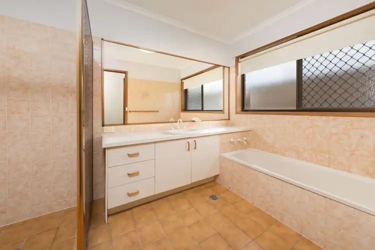 Fourth view of Homely unit listing, 2/213 Union Road, North Albury NSW 2640