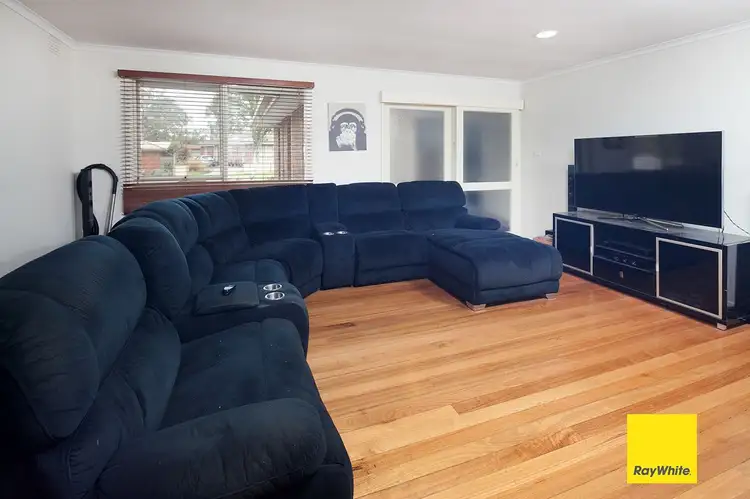 Third view of Homely house listing, 5 Lorraine Avenue, Langwarrin VIC 3910